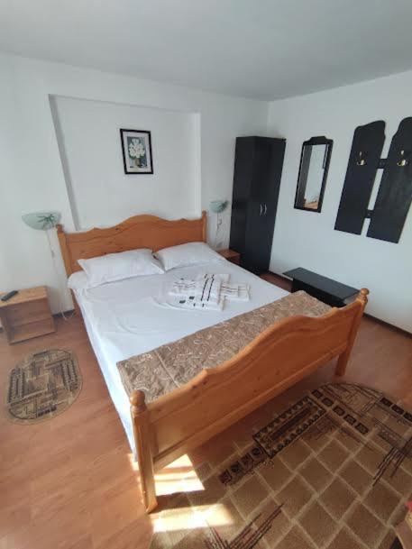 Camere De Inchiriat Edelweiss Dumbrava Roşie Buitenkant foto